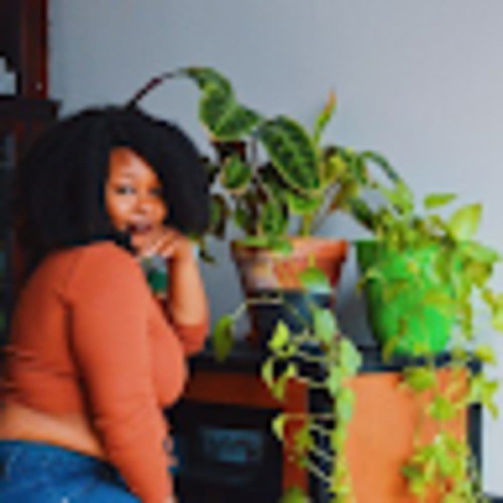 Meet your Posher, Naniesa